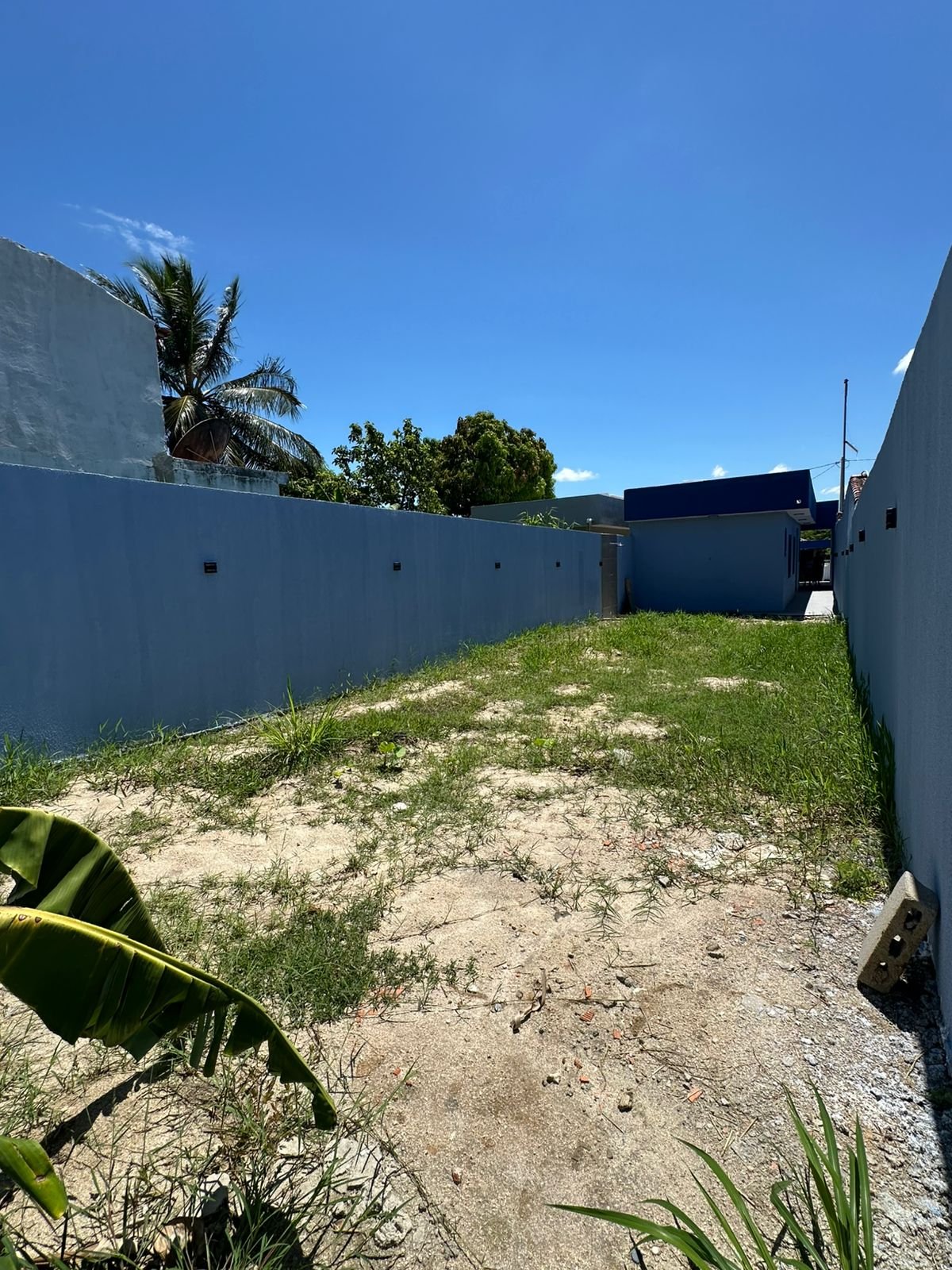 Casa com 2 quartos no centro da Cidade por R$ 360.000