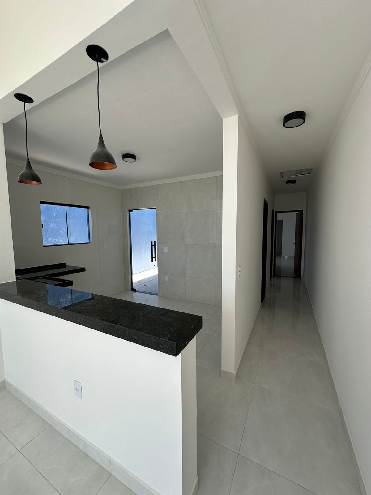 Casa com 2 quartos no centro da Cidade por R$ 360.000