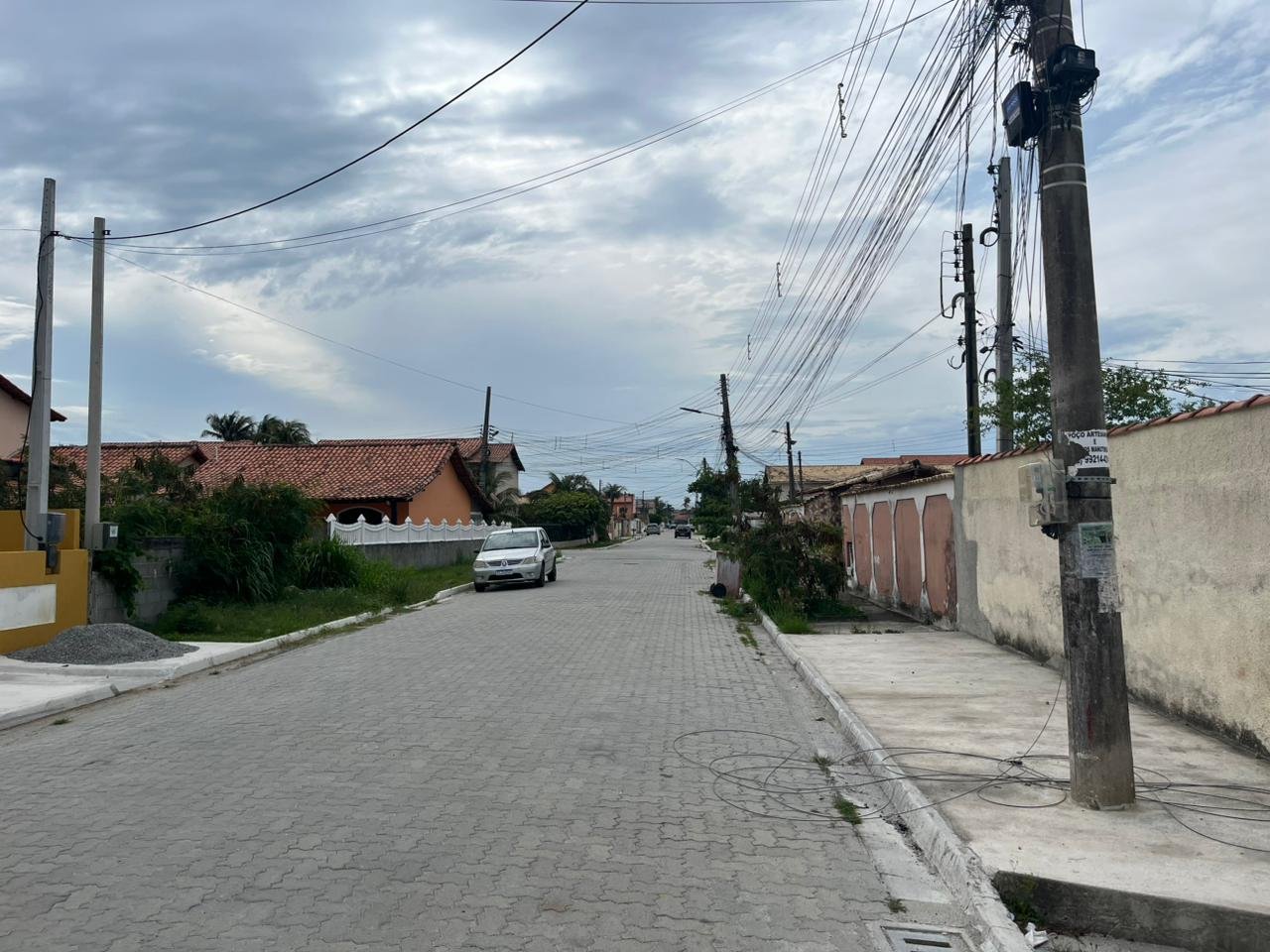 Casa em condomínio perto da Praia por R$ 320.000