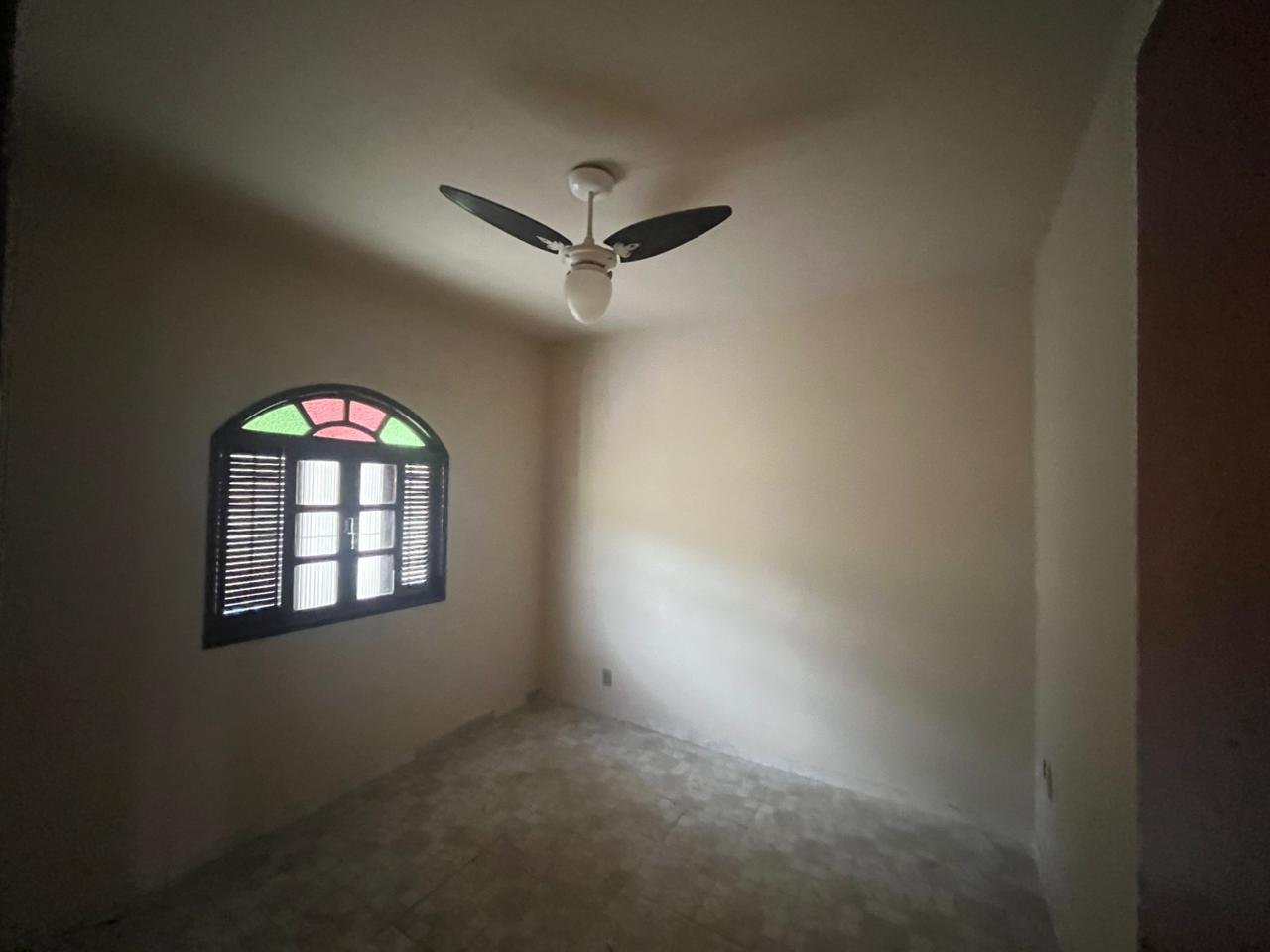 Casa em condomínio perto da Praia por R$ 320.000