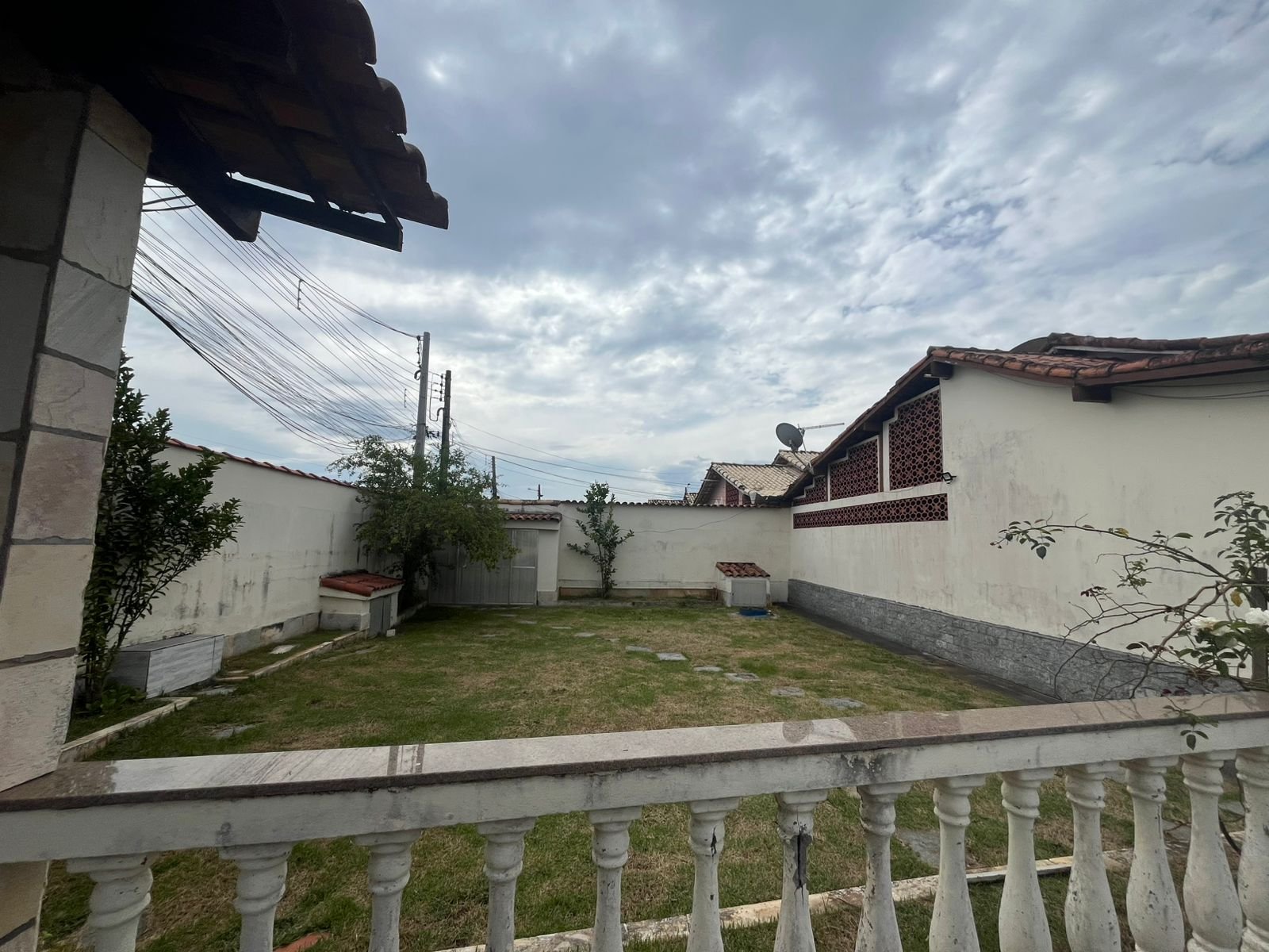 Casa em condomínio perto da Praia por R$ 320.000