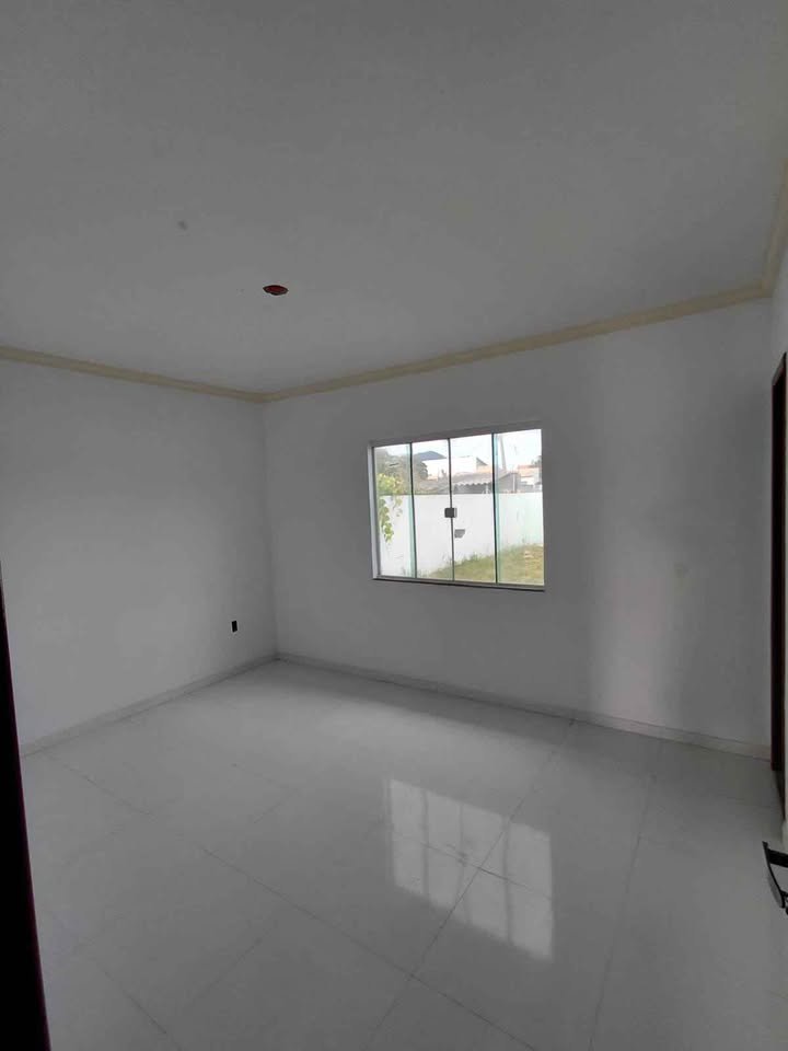 Excelente casa de 3 quartos por apenas 320 mil