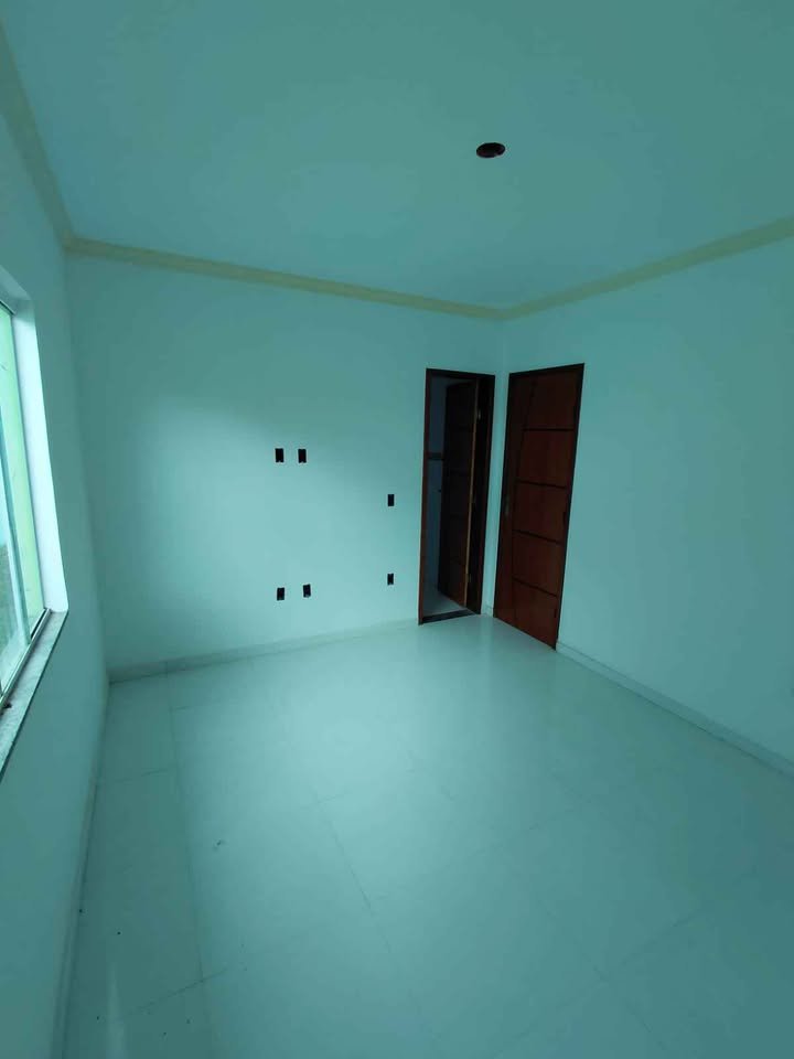 Excelente casa de 3 quartos por apenas 320 mil