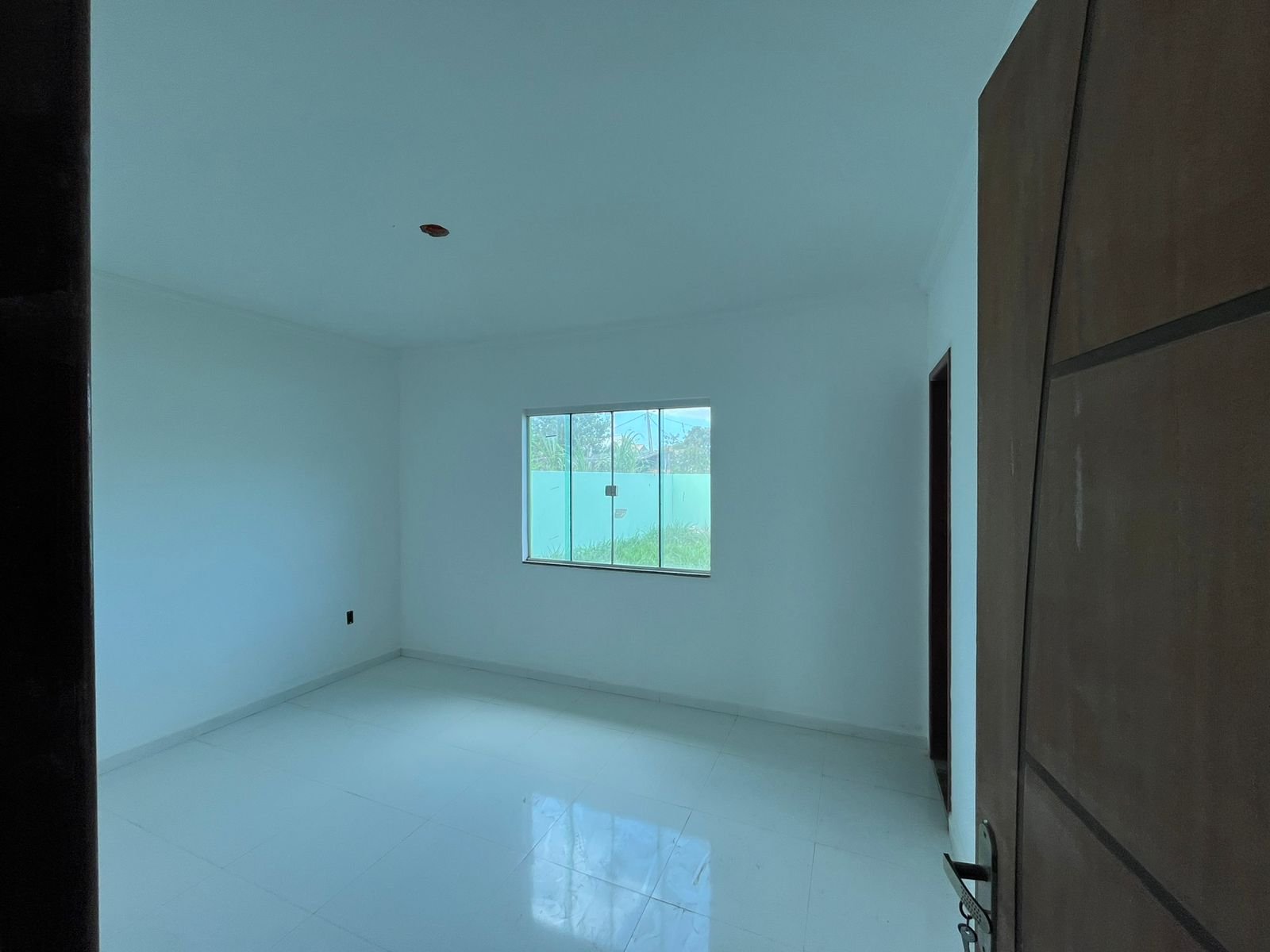 Excelente casa de 3 quartos por apenas 320 mil