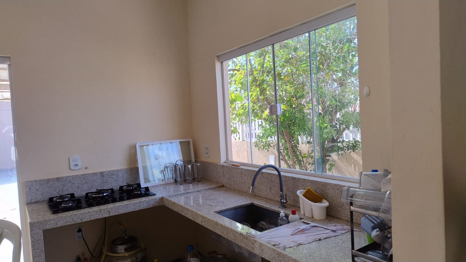 Excelente casa no bairro Canellas City por R$ 390.000