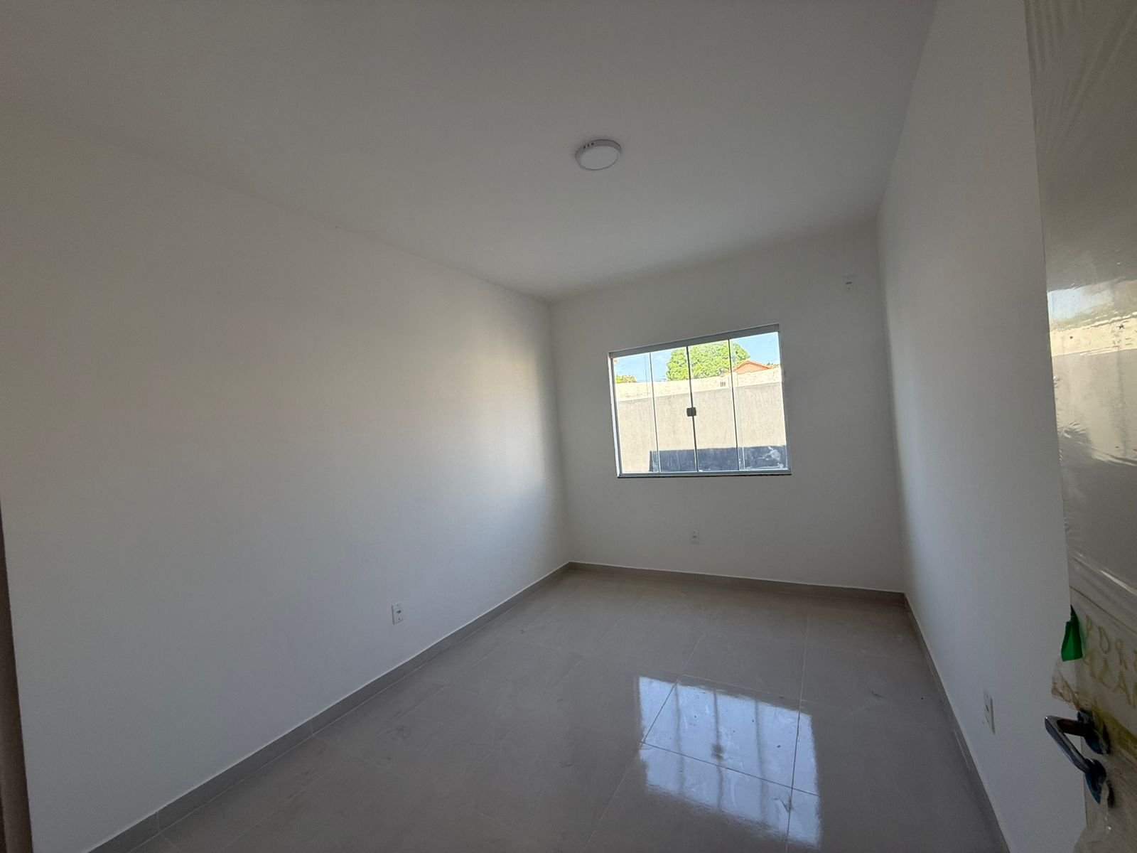 Casa com 2 Quartos à Venda no Centro da Cidade
