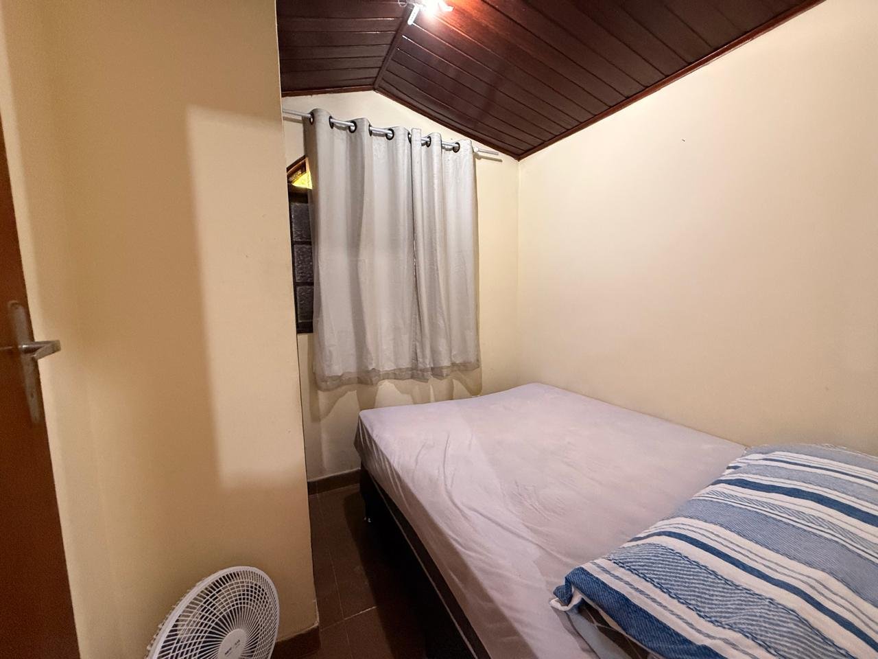 Oportunidade em Condomínio Fechado