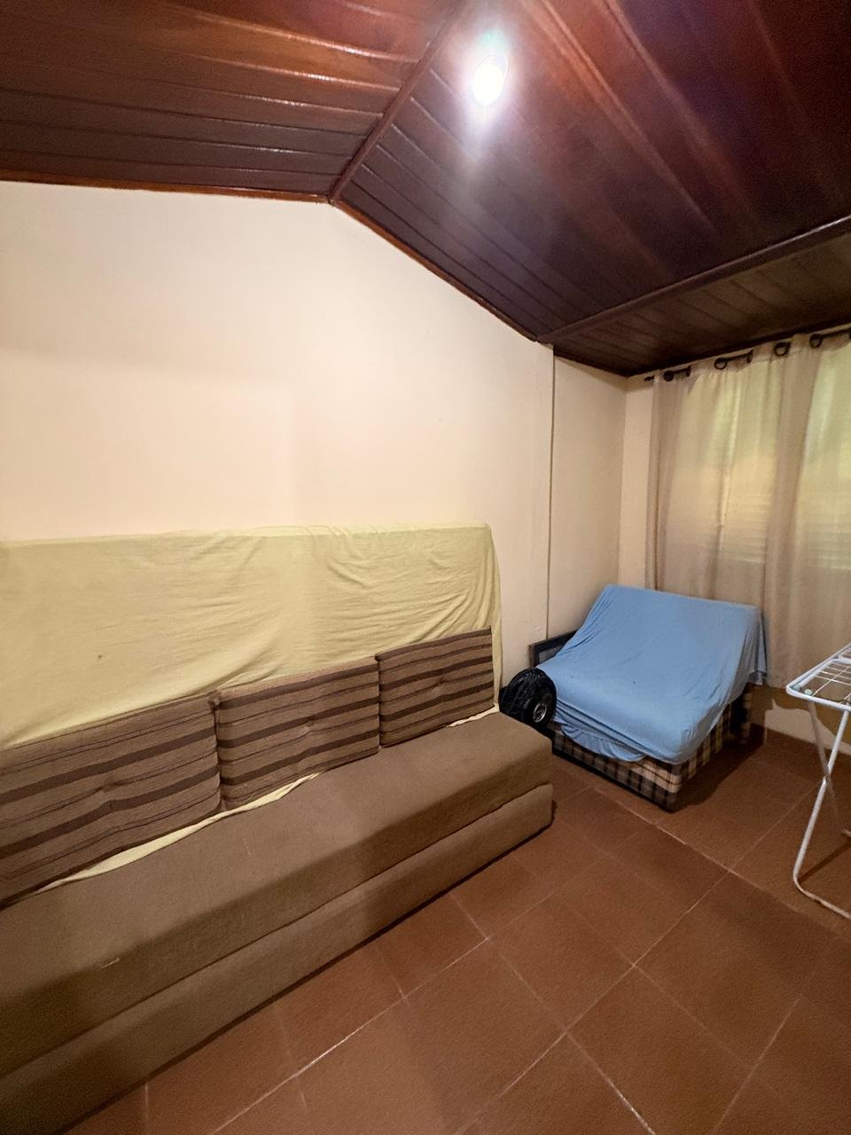 Oportunidade em Condomínio Fechado