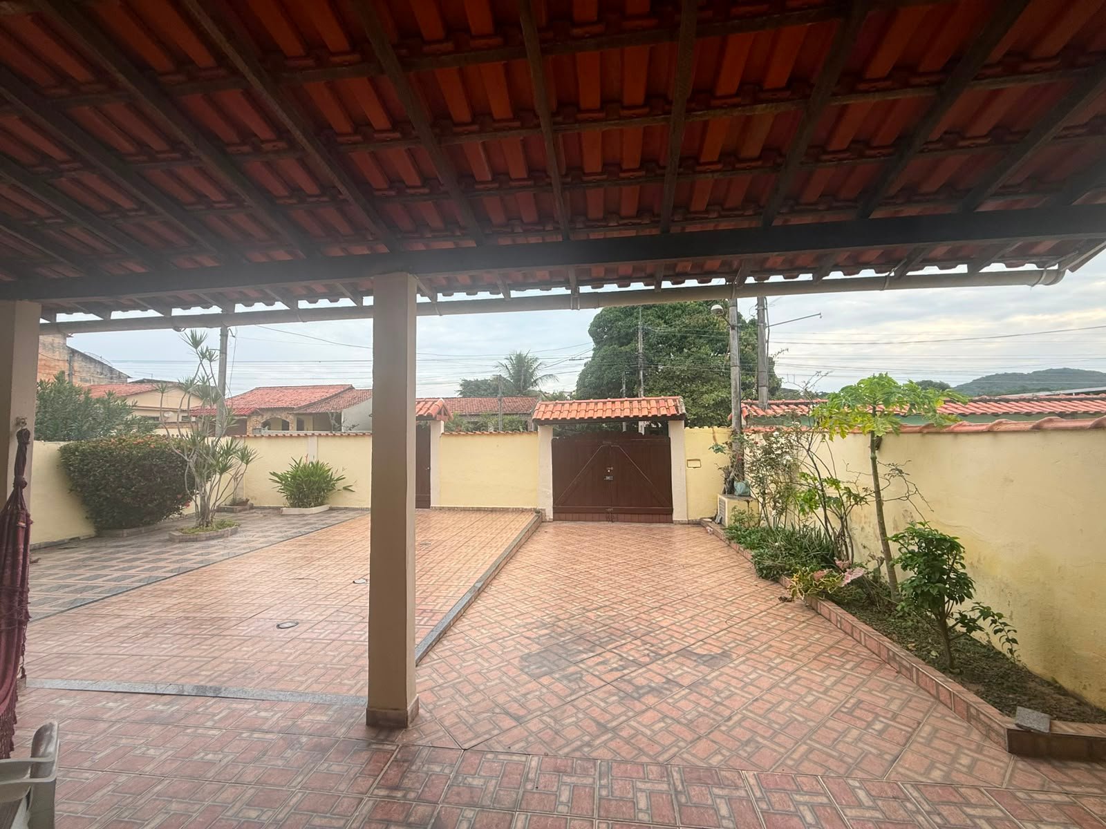 CASA COM 4 QUARTOS CANELLAS CITY POR R$ 400.000