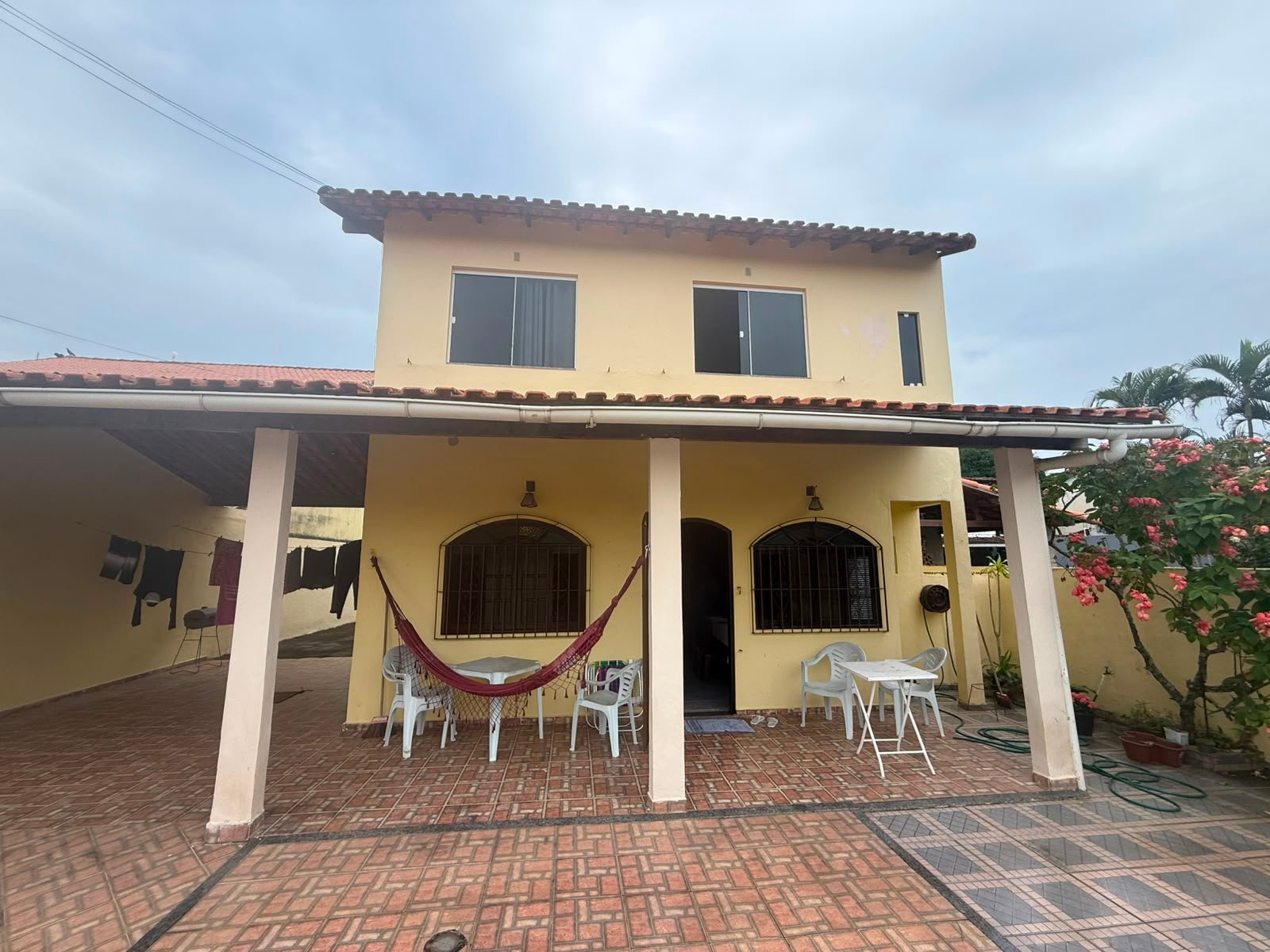 CASA COM 4 QUARTOS CANELLAS CITY POR R$ 400.000