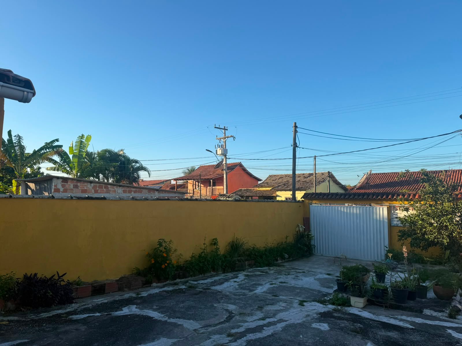 CASA COM 3 QUARTOS EM CIDADE NOVA POR APENAS R$ 320.000