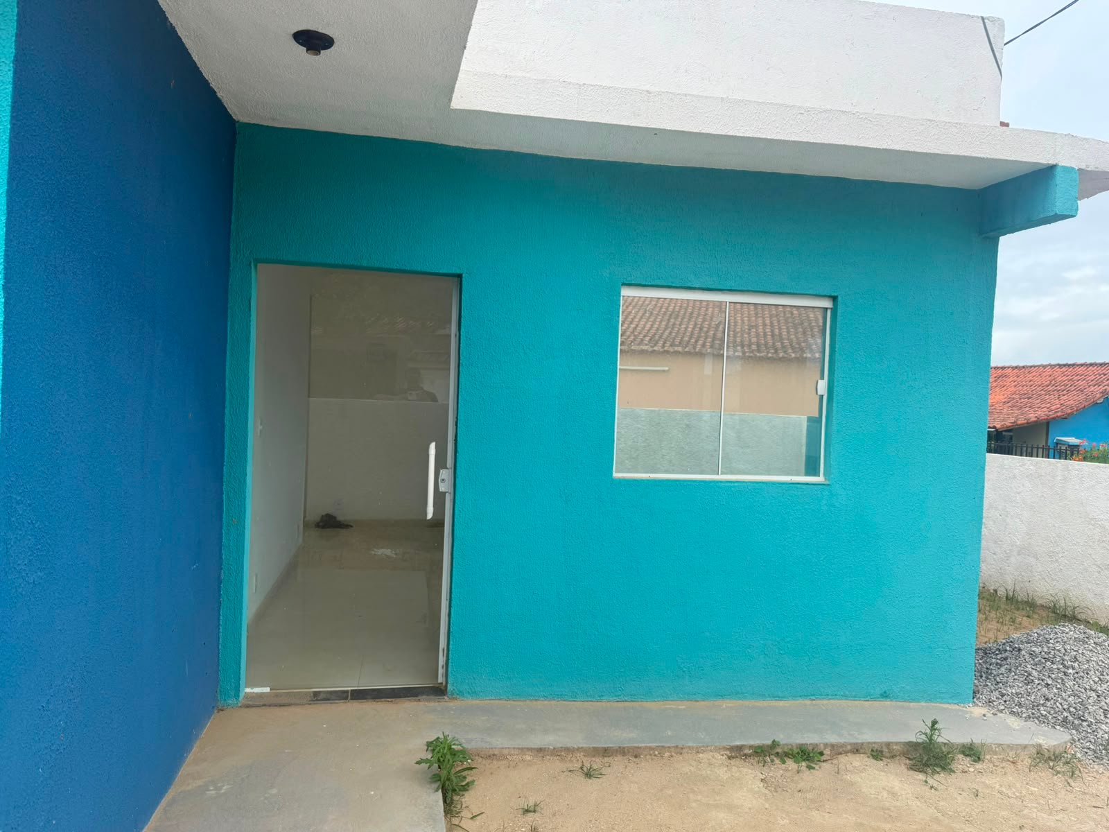 CASA COM 3 QUARTOS EM CIDADE NOVA - R$ 340.000