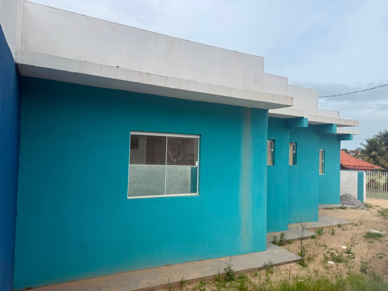 CASA COM 3 QUARTOS EM CIDADE NOVA - R$ 340.000